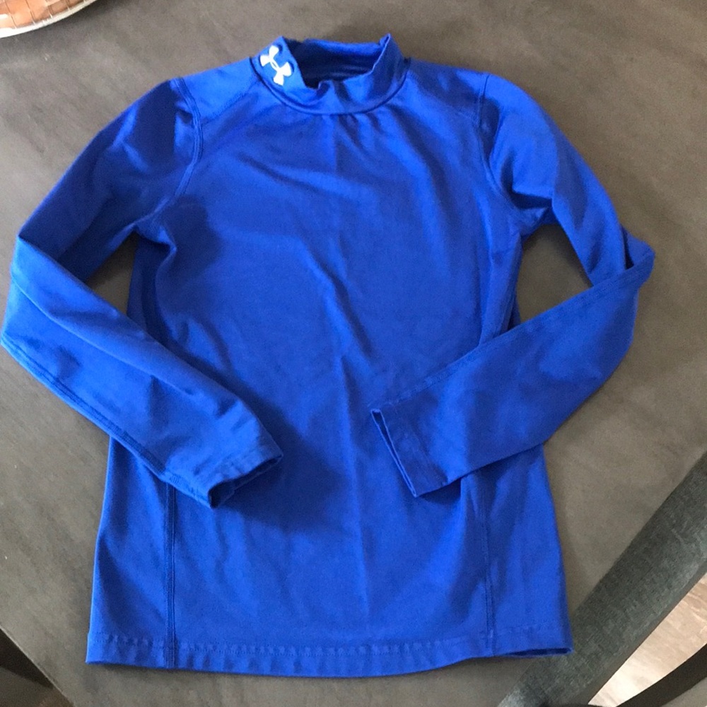 Under Armour cold gear youth shirt